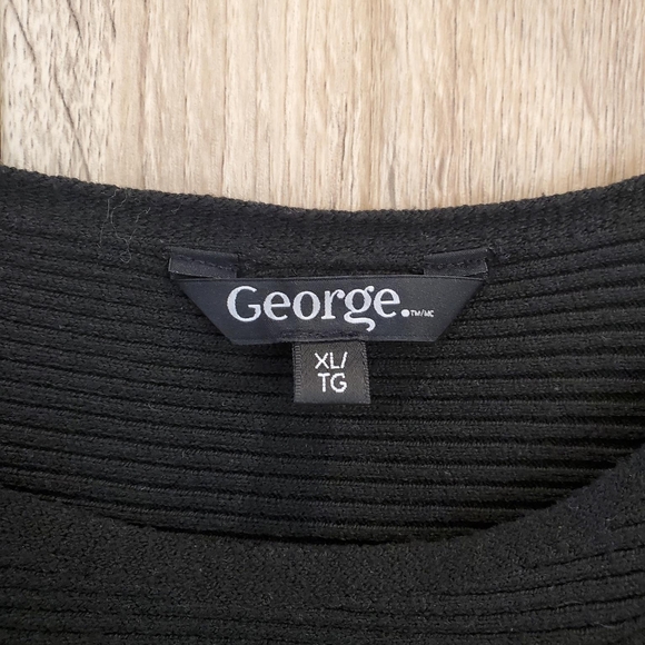 George Ribbed Black Sweater - Picture 3 of 3
